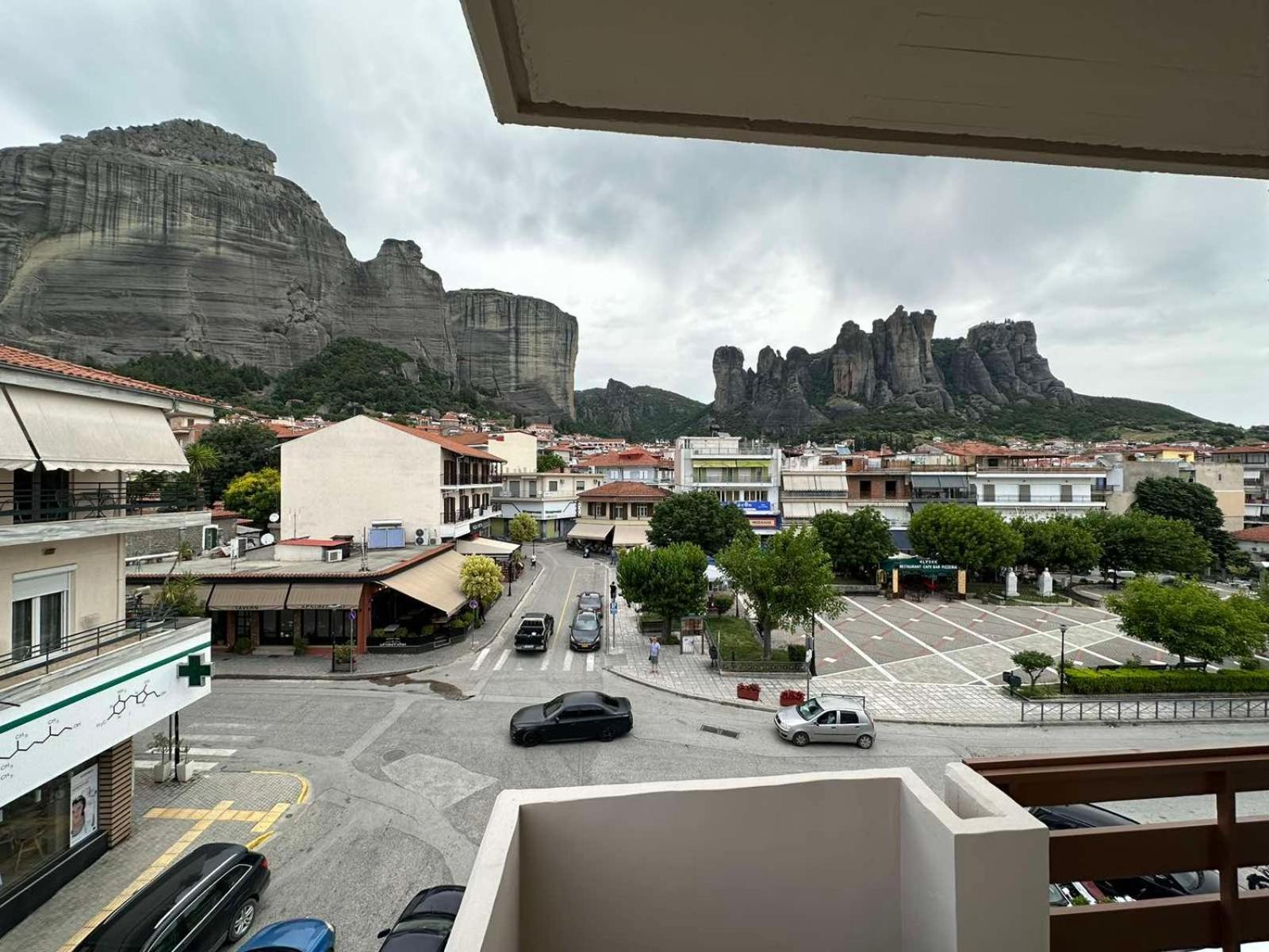 Meteora Gold And Glass Kalambaka Cameră foto